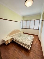 Simsville (D14), Condominium #558785981